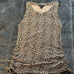 Simply Vera Vera Wang Black and Cream Tank Top